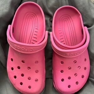 Used - good condition Pink crocs . Size 6m/8w